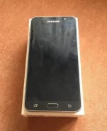 Samsung Galaxy J7. �/�