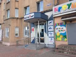 Сдается в аренду офисное помещение от собственника. 49 кв. м., проспект Находкинский 102, р-н Южный. Дом снаружи