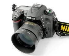 Nikon D7100 ����