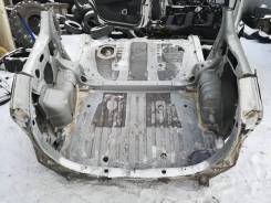 Задняя часть автомобиля. Toyota Wish, ANE10, ANE10G, ANE11, ANE11W, ANE12