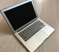 Apple MacBook Air 13 2012 Mid ����