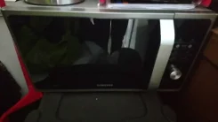 Samsung. ms23f302tas