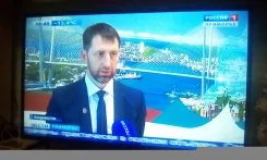 TCL. LED ����