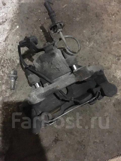 Audi A6, C4 ������� �������� ������ 4A0615124 ����
