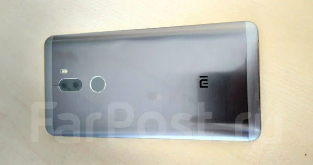 Xiaomi Mi5S Plus. �/� ����