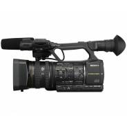 Sony HXR-NX5E. 20 и более Мп, с объективом
