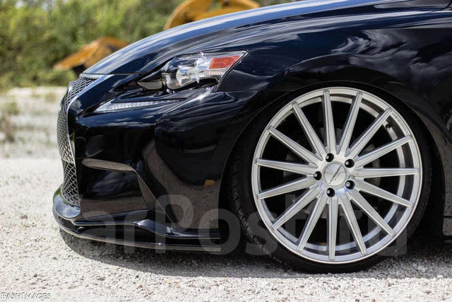 Vossen VPS-305. 8.0/9.0x18", 5x114.3, ET40/37, �� 73,1���. ��� ����� �� ���������� ����