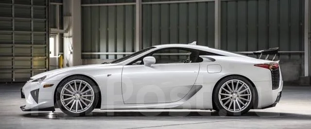 Vossen VPS-305. 8.0/9.0x18", 5x114.3, ET40/37, �� 73,1���. ��� ����� �� ���������� ����