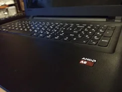 Lenovo IdeaPad. 17.3", 2,2����, ��� 4 ��, ���� 1 024���, WiFi, Bluetooth