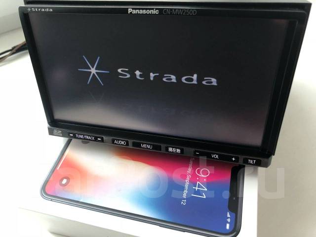 Panasonic Strada CN‑MW250D Panasonic Strada CN-MW250D Memory Navigation Car Navigation