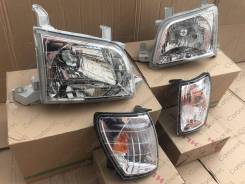 Фара. Toyota Lite Ace Toyota Lite Ace Noah, CR50G, SR50G Toyota Town Ace Noah, CR50G, SR50G