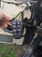 Блок управления стеклоподъемниками. Ford Focus, DBW, DFW, DNW Двигатели: ALDA, BHDA, BHDB, C9DA, C9DB, C9DC, EDDB, EDDC, EDDD, EDDF, EYDB, EYDC, EYDD...
