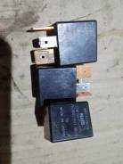 Реле. Mitsubishi: Lancer Cedia, L200, Triton, Aspire, ASX, RVR, Legnum, Chariot, Airtrek, Pajero iO, eK-Wagon, Diamante, Lancer Evolution, Strada, Gra...