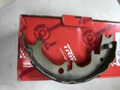 Колодки тормозные. Toyota: Corona, Windom, Aurion, Camry Gracia, Avensis, Carina, Vista, Caldina, Solara, Mark II Wagon Qualis, Camry, Carina E, Carin...