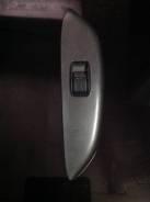 Кнопка стеклоподъемника. Toyota Platz, NCP12, NCP16 Toyota Vitz