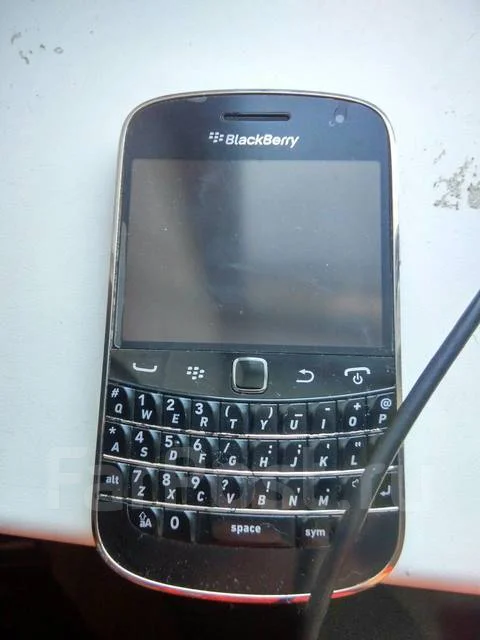 BlackBerry Bold 9000. ����� ����
