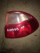 Стоп-сигнал. Toyota Avensis, AZT220, CDT220, ST220, ST220L, ZZT220, ZZT220L, ZZT221 Двигатели: 1AZFSE, 1CDFTV, 1ZZFE, 3SFE, 3ZZFE