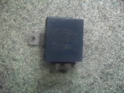 Блок управления стеклоочистителей Toyota Camry SXV20 85940-33060