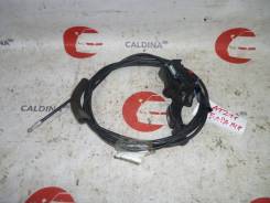 Тросик багажника. Toyota Carina, AT210, AT211, AT212, CT210, CT211, CT215, CT216, ST215 Toyota Corona, AT210, AT211, CT210, CT211, CT215, CT216, ST210...