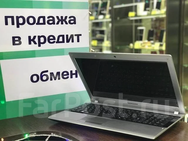 Samsung RV513. 15.6", 1,7����, ��� 2048 ��, ���� 320���, WiFi: 1, Bluetooth: 1, ����������� �� 3��. ����