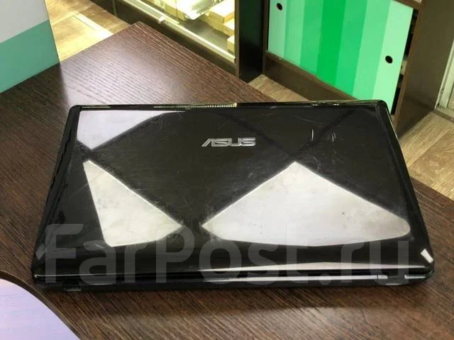 Samsung RV513. 15.6", 1,7����, ��� 2048 ��, ���� 320���, WiFi: 1, Bluetooth: 1, ����������� �� 3��. ����