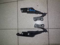 Крепление капота. Nissan March, AK12, BK12, BNK12, K12, YK12 Двигатели: CR10DE, CR12DE, CR14DE, HR15DE