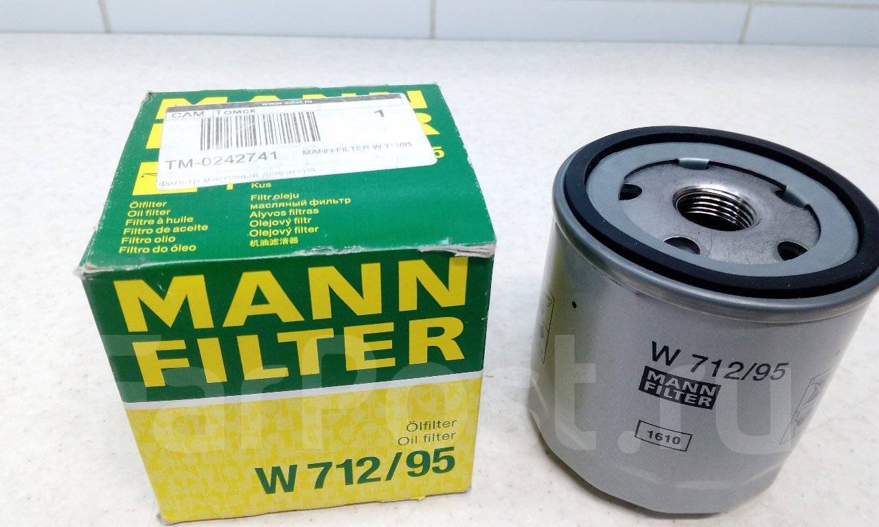 Фильтр масла поло. Фильтр масляный Mann w 712/95. Масляный фильтр man Volkswagen Polo 1.6. Фильтр масляный поло седан 2014 Mann-Filter. Масляный фильтр поло седан 1.6 110 Манн.