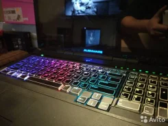 Alienware M17x. 17.3", 2,5����, ��� 6 ��, ���� 465���, WiFi, Bluetooth, ����������� �� 1��.