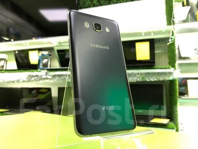 Samsung Galaxy J7. �/� ����