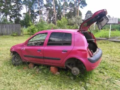 Renault Clio ����
