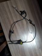 Датчик abs. Toyota Vista, AZV50, ZZV50, SV50, AZV55, SV55 Toyota Wish, ZNE14G, ANE11W, ANE10G, ZNE10G Двигатели: 1AZFSE, 1ZZFE, 3SFSE, 3SFE