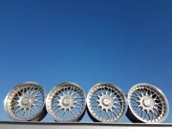 Mak Pace. 9.0/8.0x17", 4x114.3, 5x114.3, ET38/33 ����