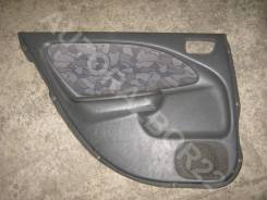 Обшивка двери. Toyota Avensis, AT220, AZT220, CDT220, CT220, ST220, ZZT220