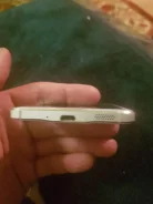 Samsung Galaxy Alpha. �/�