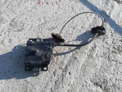 Крепление запасного колеса. Toyota Wish, ANE10, ANE10G, ANE11, ANE11W, ANE12