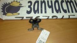 Крепление. Toyota Yaris, KSP90, NCP90, NCP91, NCP92, NCP93, NLP90, NSP90, SCP90, ZSP90, ZSP91 Toyota Vitz, KSP90, NCP91, NCP95, SCP90