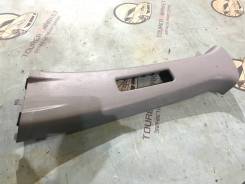 Накладка на стойку. Honda CR-V, RD4, RD5, RD6, RD7 Двигатели: K20A, K20A4, K20A5, K24A, K24A1, N22A2