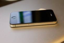Apple iPhone 4s. Б/у, 32 Гб, Белый