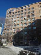 Не большие меблированные офисы, р-н Дальпресса - 14,7 и 18,4 кв. метра. 33 кв. м., улица Комсомольская 3, р-н Первая речка. Дом снаружи