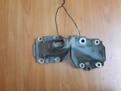 Кронштейн опоры двигателя. Toyota: Crown Majesta, Crown, Mark II, Cresta, Chaser Двигатели: 1JZGE, 2JZGE, 1JZGTE