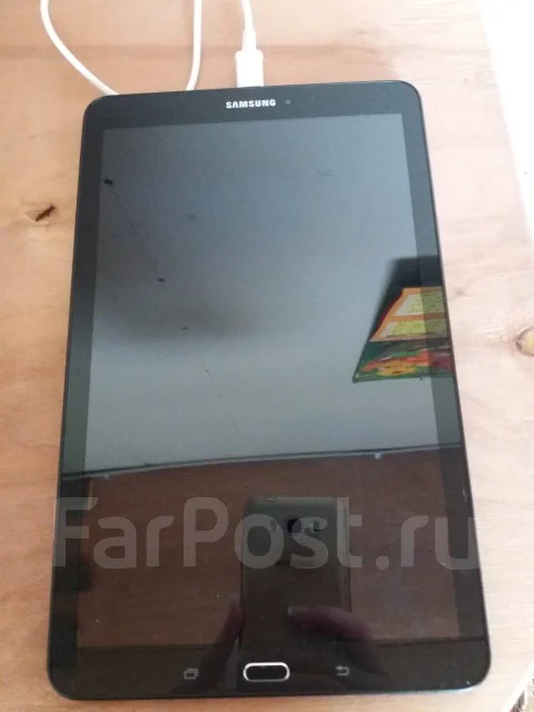 Samsung Galaxy Tab E ����