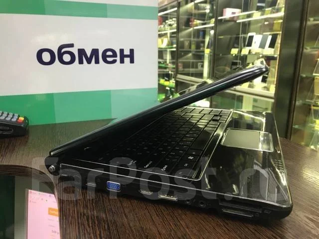 DNS Home 0124000. 15.6", 1,9����, ��� 2048 ��, ���� 320���, WiFi: 1, Bluetooth: 1, ����������� �� 3��. ����