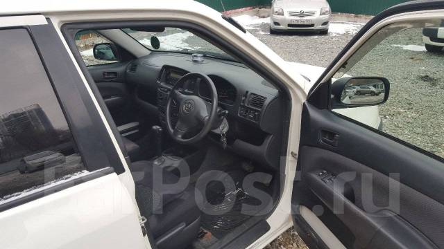 Прокат автомобиля Toyota Succeed, эконом, средний, 2006 год, передний ...