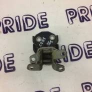 Крепление двери. Subaru Forester, SF5, SF9, SG5, SG9, SG9L Subaru Impreza, GC1, GC2, GC4, GC6, GC8, GD2, GD3, GD9, GDA, GDB, GDC, GDD, GF1, GF2, GF3...