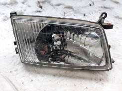 Фара. Toyota Hiace Regius, KCH40G, KCH40W, KCH46G, KCH46W, RCH41W, RCH47W