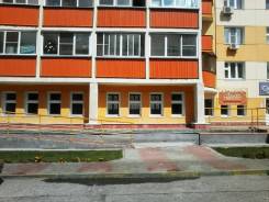 Сдам торговые площади. 151 кв. м., улица Горский микрорайон 68, р-н Ленинский