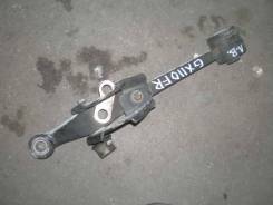 Рычаг, тяга подвески. Toyota: Crown, Crown Majesta, Cresta, Mark II, Mark II Wagon Blit, Chaser, Verossa Двигатели: 1GFE, 2JZFSE, 1JZFSE, 2LTE, 1GGPE...