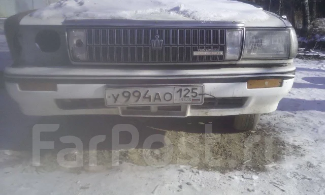 Решетка радиатора Toyota Crown GS131 купить во Владивостоке по цене: 1 ...