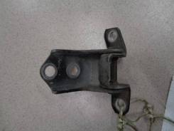 Петля двери передней правой нижняя Mazda 3 BK Mazda 3