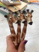 Ручки шариковые.